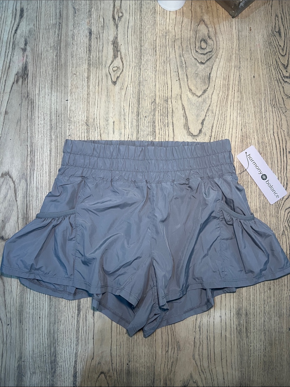 Harmony Balance Women's Small Beige Brown Athletic Shorts pockets high waist